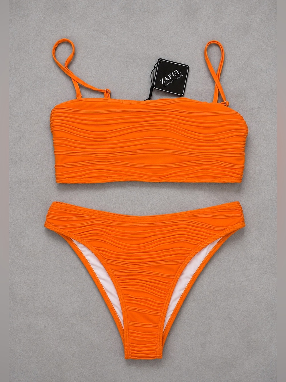 NWT - Zaful Womens Strapless Wave Bandeauu Bikini 2 Piece - Size Medium Swimsuit
